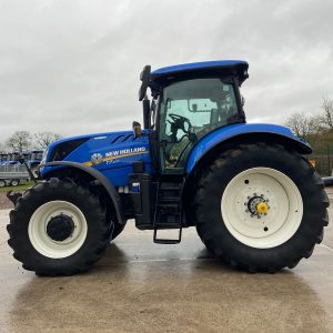 New Holland T7.270 Tractor