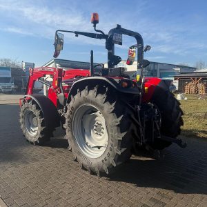 Massey Ferguson 4709M