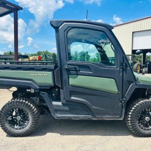John Deere XUV590E